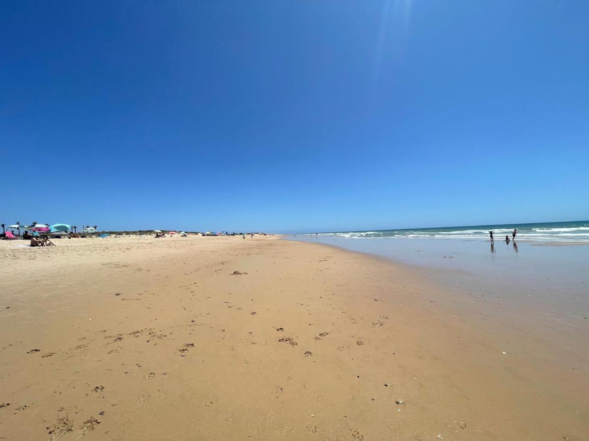 Chozito De Paja A 300M. Playa Mangueta El Palmar (Andalucia) Exterior foto